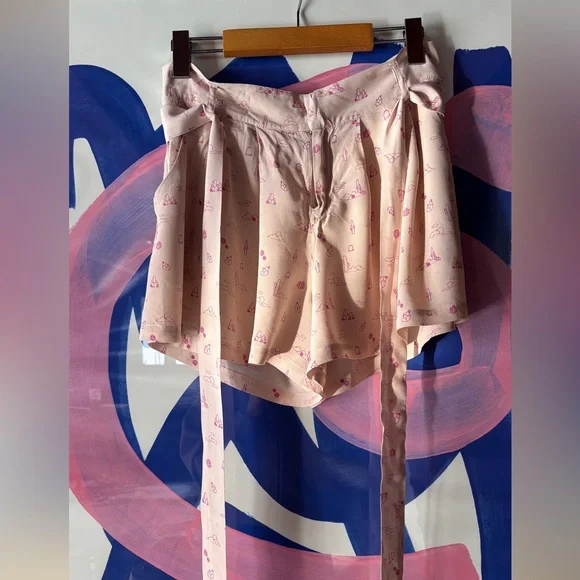 Rails Silk Desert Print Tie Waist Shorts – Size Small - Picture 3 of 5